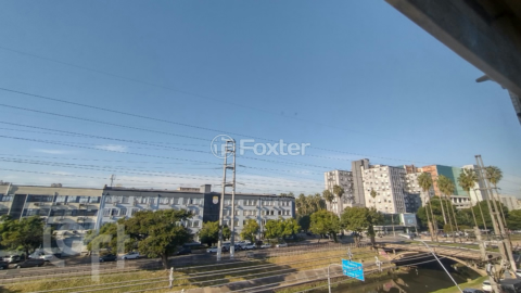 Image 38 - 287054