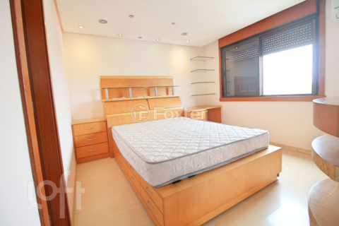 Image 27 - 287352