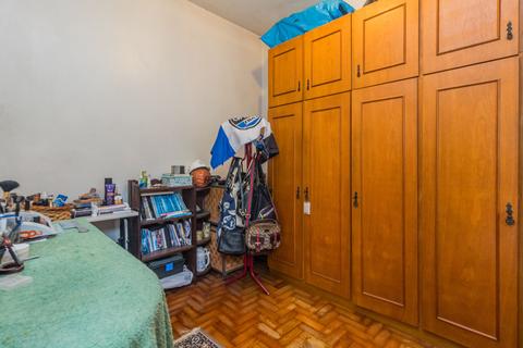 Image 32 - 288027