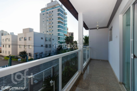 Image 44 - 289355