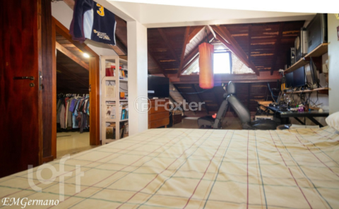 Image 32 - 291001
