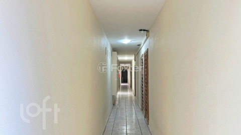 Image 20 - 293744