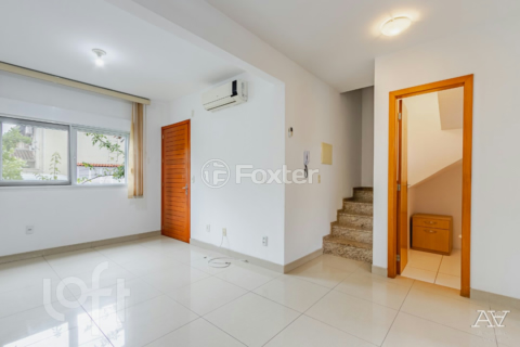 Image 30 - 295002