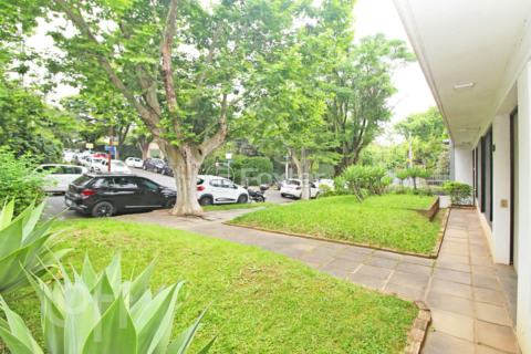 Image 32 - 295006
