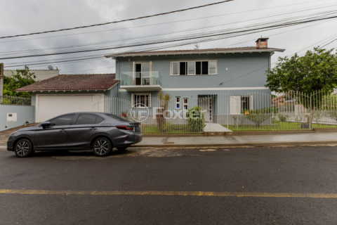 Image 62 - 295309
