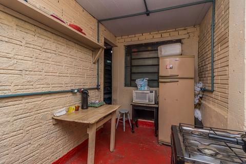 Image 20 - 295375