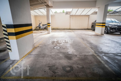 Image 28 - 295420