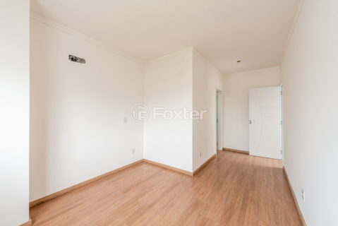 Image 29 - 295443