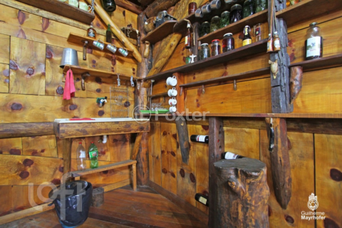 Image 46 - 295645