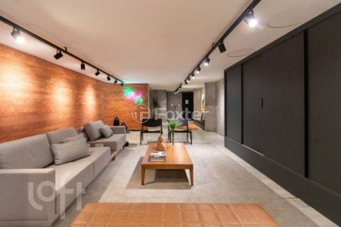 Image 21 - 296489
