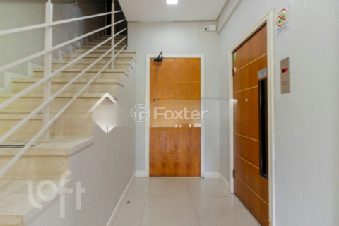Image 33 - 297421