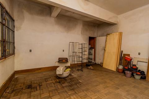 Image 32 - 297565