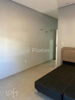 Image 21 - 297744