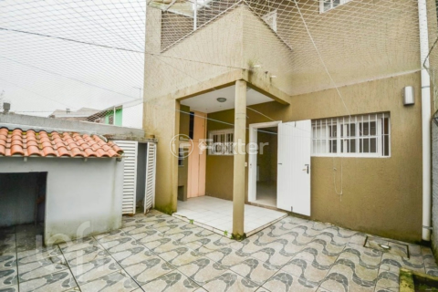 Image 37 - 298132