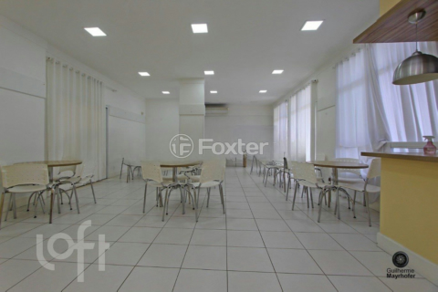 Image 37 - 299407