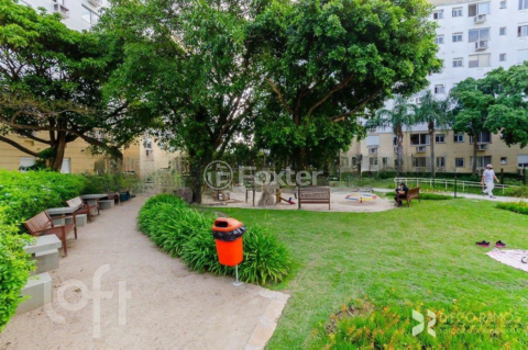Image 29 - 299607
