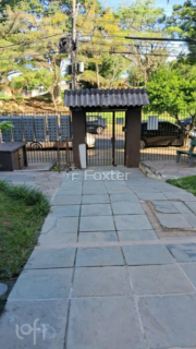 Image 20 - 299902