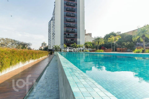 Image 26 - 300093