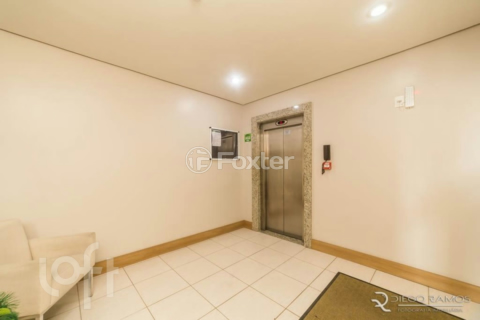 Image 32 - 301978