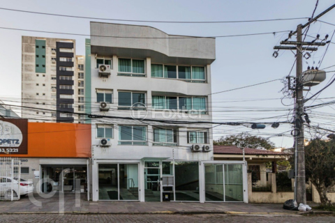 Image 30 - 302377