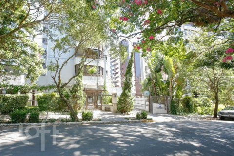 Image 50 - 302663