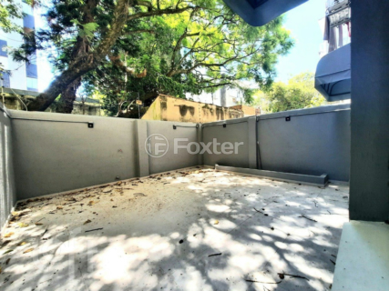 Image 27 - 302803