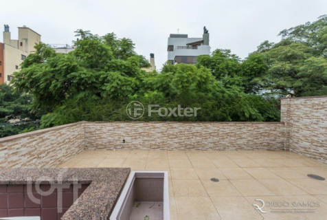 Image 21 - 303120