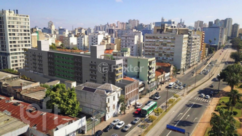 Image 22 - 303142