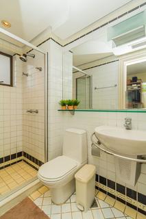 Image 35 - 303317