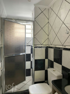 Image 22 - 303584