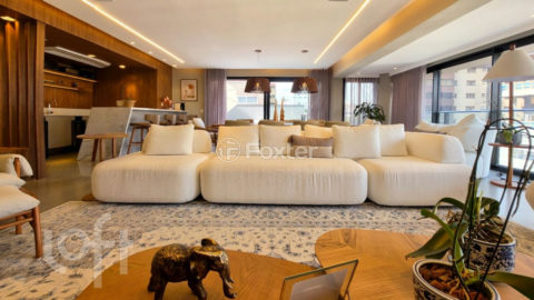 Image 9 - 303805