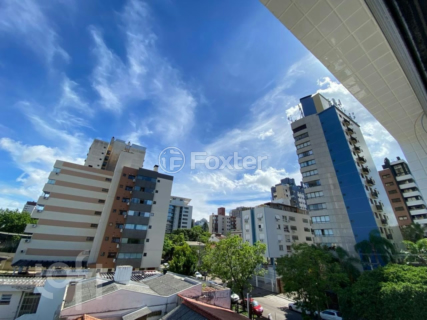 Image 17 - 303831