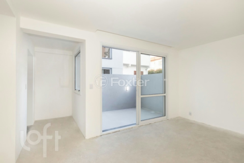 Image 30 - 304006
