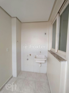 Image 6 - 304112