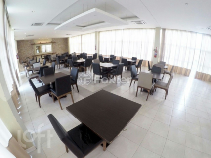 Image 32 - 304601