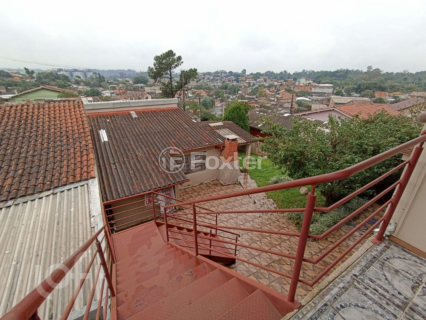 Image 35 - 305650
