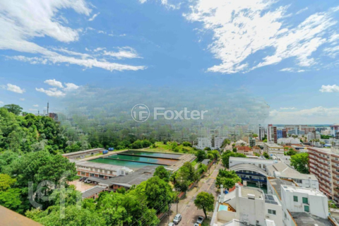 Image 27 - 305672
