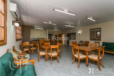 Image 61 - 305905