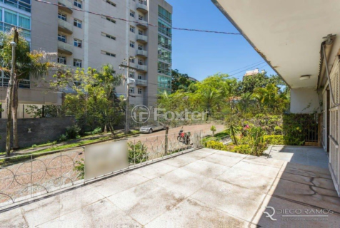 Image 34 - 305912