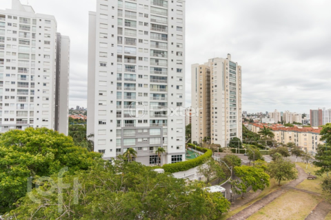Image 23 - 306039