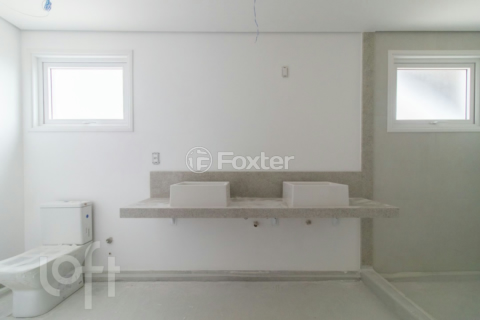 Image 42 - 306362