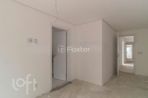 Image 29 - 306362