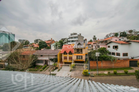 Image 21 - 306365
