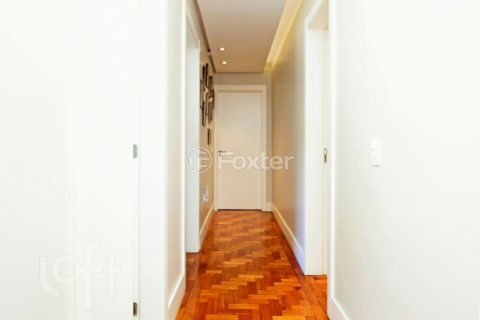 Image 35 - 306549