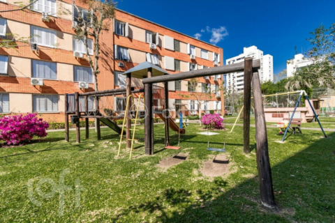 Image 32 - 307583
