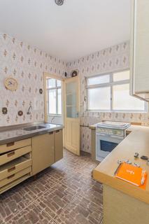 Image 30 - 307967