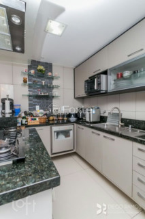 Image 32 - 307993