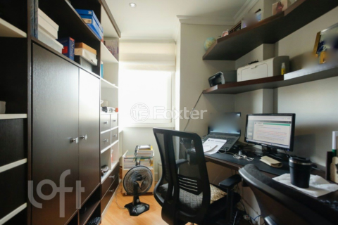 Image 35 - 308181