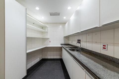 Image 31 - 308326