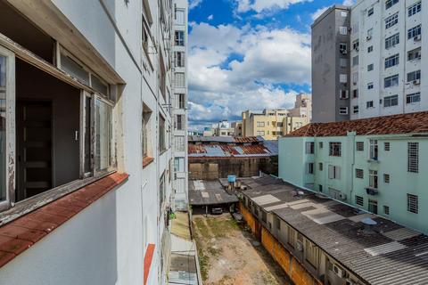 Image 28 - 308453